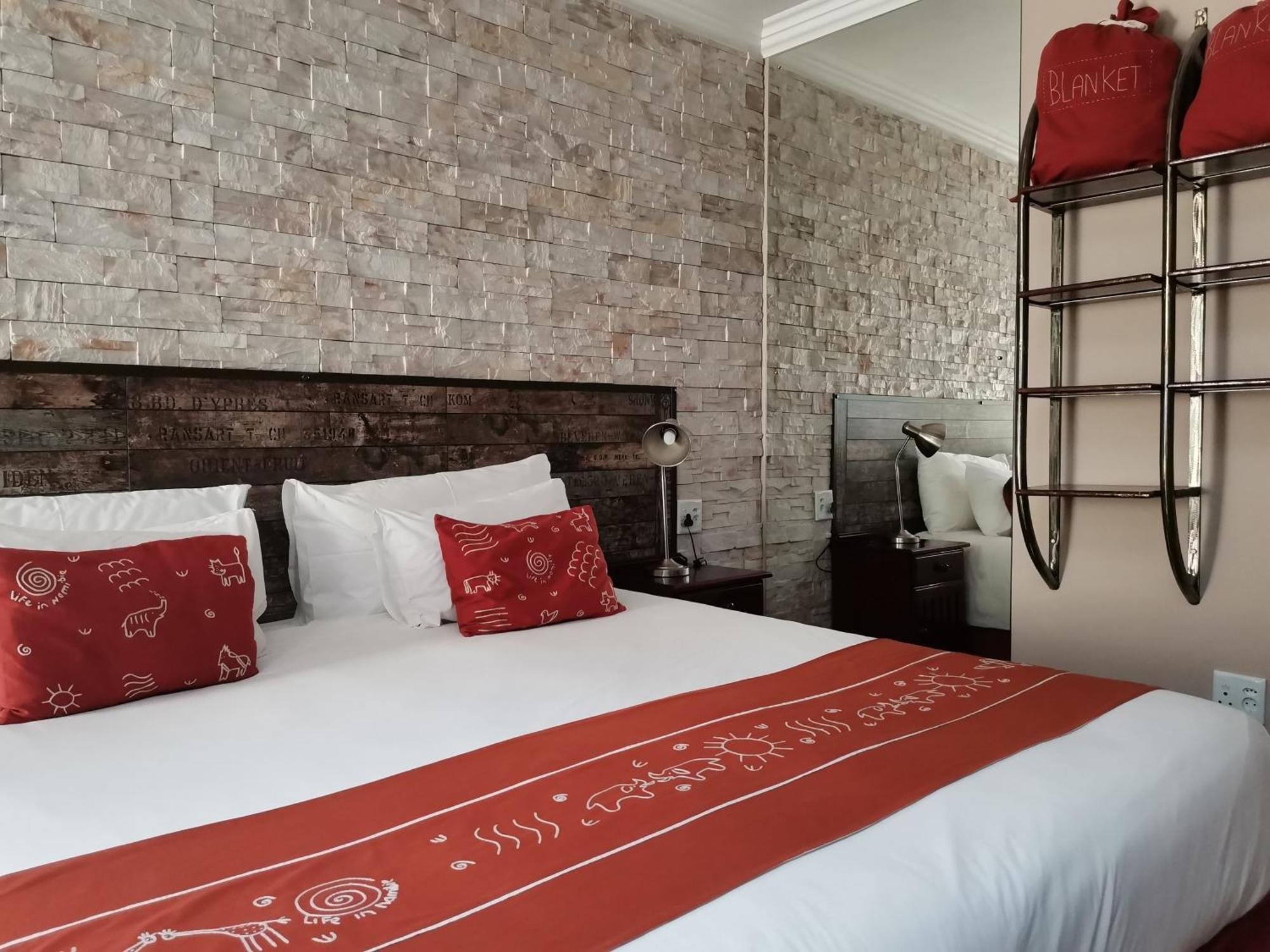 Londiningi Guesthouse Windhoek Quarto foto